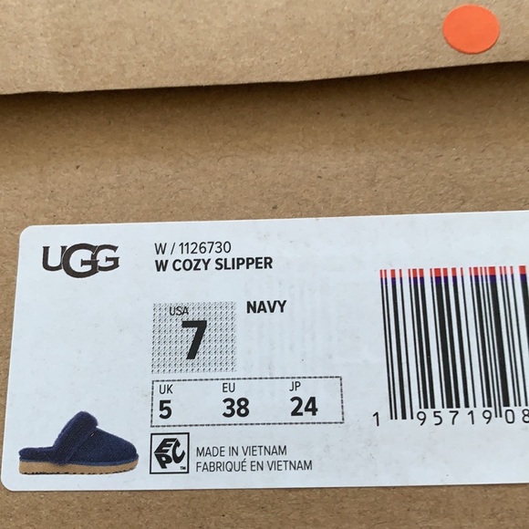 Brand new Authentic Ugg cozy genuine shearling slipper in navy - Picture 11 of 13